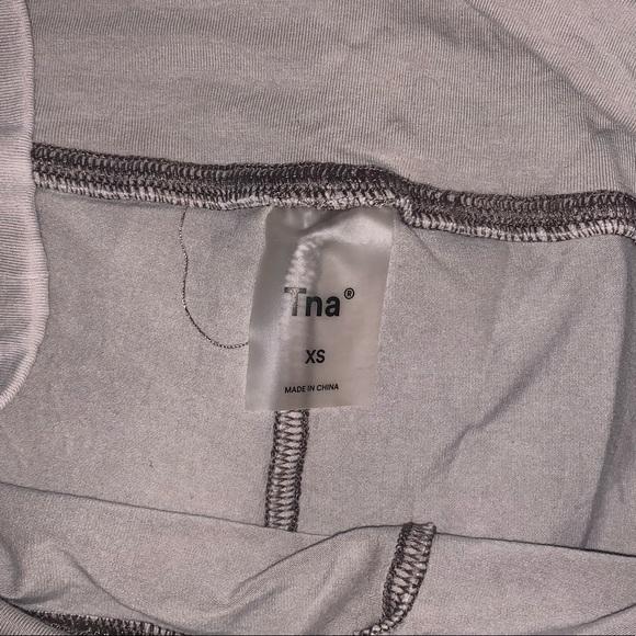 TNA TAN BIKER SHORTS - Picture 3 of 3